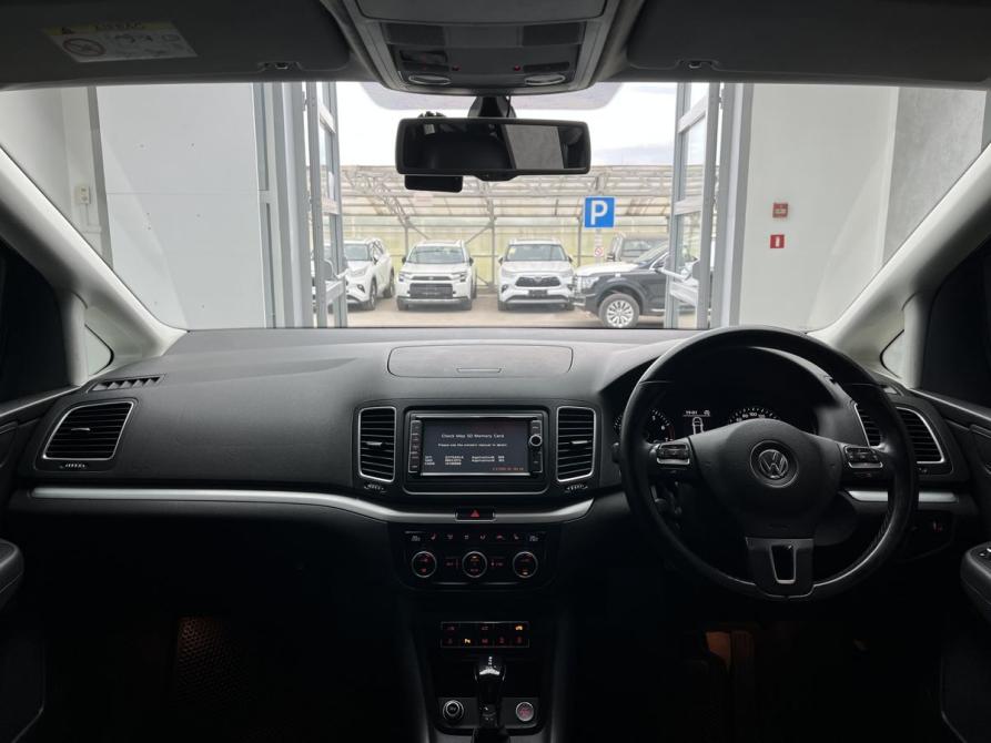 Volkswagen Sharan II Рестайлинг Новосибирск  - изображение 9