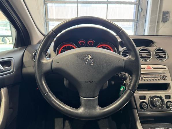 Peugeot 308 I Рестайлинг с пробегом 2012 года, цена 508 000 рублей, 135226 км, хэтчбек, Автокод Объявления