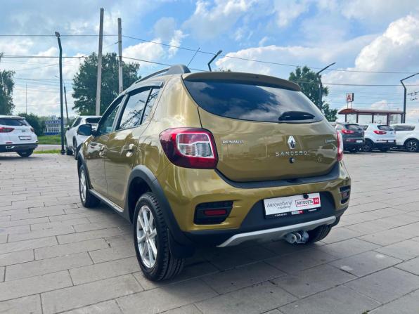 Renault Sandero II с пробегом 2017 года, цена 1 049 300 рублей, 101332 км, хэтчбек, Автокод Объявления