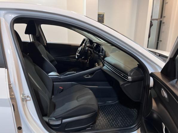 Hyundai Elantra VII (CN7) с пробегом 2020 года, цена 2 127 000 рублей, 97030 км, седан, Автокод Объявления
