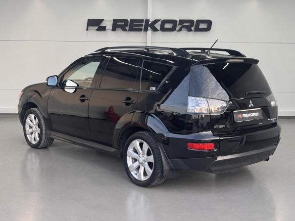 Mitsubishi Outlander II Рестайлинг с пробегом 2012 года, цена 1 189 000 рублей, 168706 км, внедорожник, Автокод Объявления