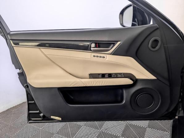 Lexus GS IV с пробегом 2014 года, цена 2 350 000 рублей, 216722 км, седан, Автокод Объявления