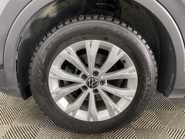 Volkswagen Tiguan II Рестайлинг с пробегом 2021 года, цена 2 850 000 рублей, 54606 км, внедорожник, Автокод Объявления