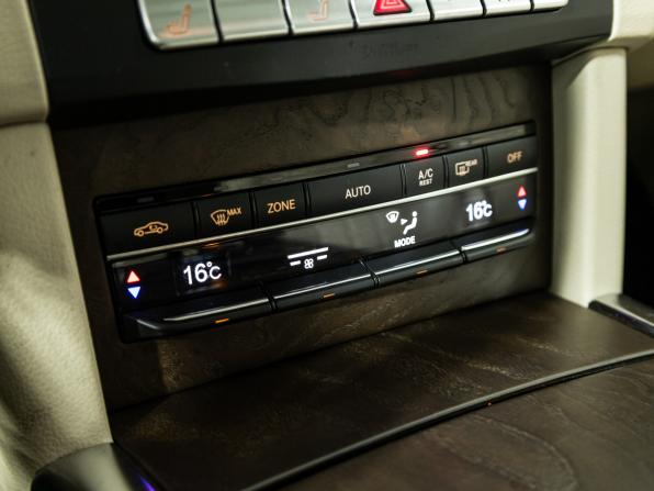Mercedes-Benz E-Класс IV (W212 S212 C207) Рестайлинг с пробегом 2013 года, цена 2 350 000 рублей, 171692 км, седан, Автокод Объявления