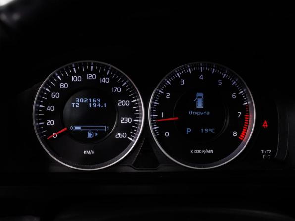 Volvo V60 I с пробегом 2011 года, цена 730 000 рублей, 302008 км, универсал, Автокод Объявления