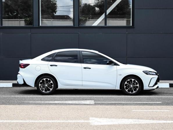 Chevrolet Monza II Рестайлинг с пробегом 2023 года, цена 1 679 000 рублей, 43943 км, седан, Автокод Объявления