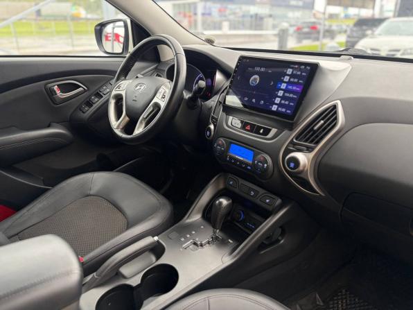 Hyundai ix35 I с пробегом 2011 года, цена 1 165 000 рублей, 160000 км, внедорожник, Автокод Объявления