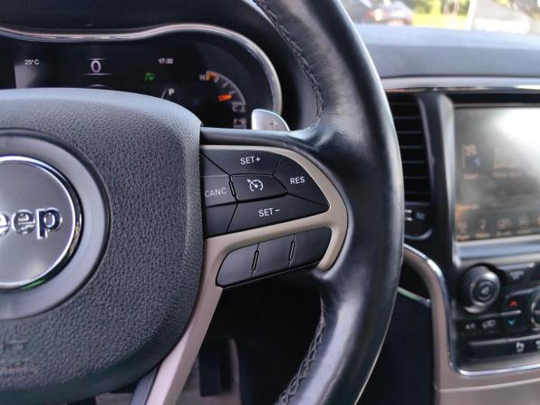 Jeep Grand Cherokee IV (WK2) Рестайлинг с пробегом 2014 года, цена 1 899 000 рублей, 270193 км, внедорожник, Автокод Объявления