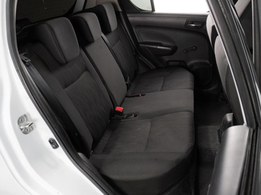 Suzuki Swift IV Тюмень  - изображение 7