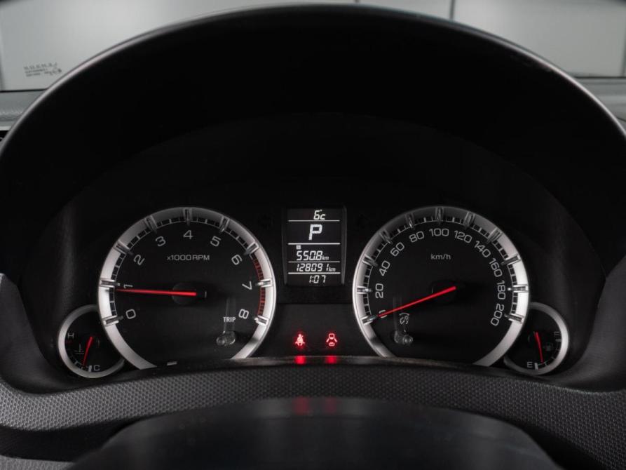 Suzuki Swift IV Тюмень  - изображение 13