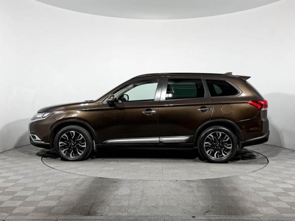 Mitsubishi Outlander III Рестайлинг 3 с пробегом 2021 года, цена 2 470 000 рублей, 122100 км, внедорожник, Автокод Объявления