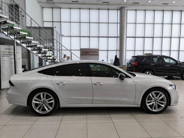 Audi A7 II (4K) с пробегом 2021 года, цена 5 050 000 рублей, 121831 км, лифтбек, Автокод Объявления