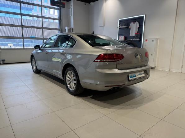 Volkswagen Passat B8 с пробегом 2017 года, цена 2 010 000 рублей, 137093 км, седан, Автокод Объявления