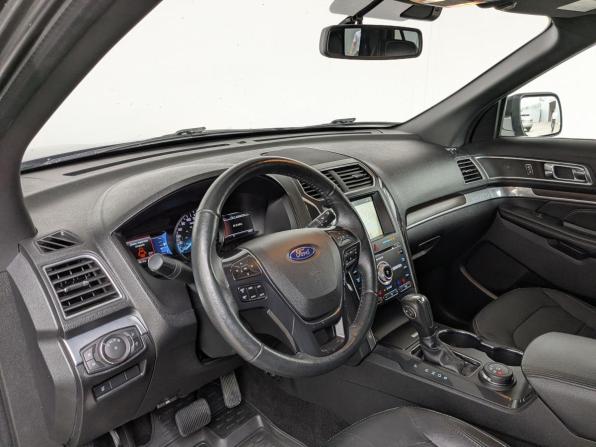 Ford Explorer V Рестайлинг с пробегом 2018 года, цена 3 550 000 рублей, 101694 км, внедорожник, Автокод Объявления