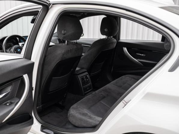 BMW 3 серии VI (F3x) Рестайлинг с пробегом 2016 года, цена 2 359 000 рублей, 185681 км, седан, Автокод Объявления