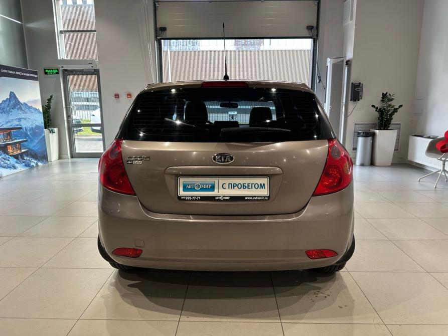 Kia Ceed I Москва  - изображение 5