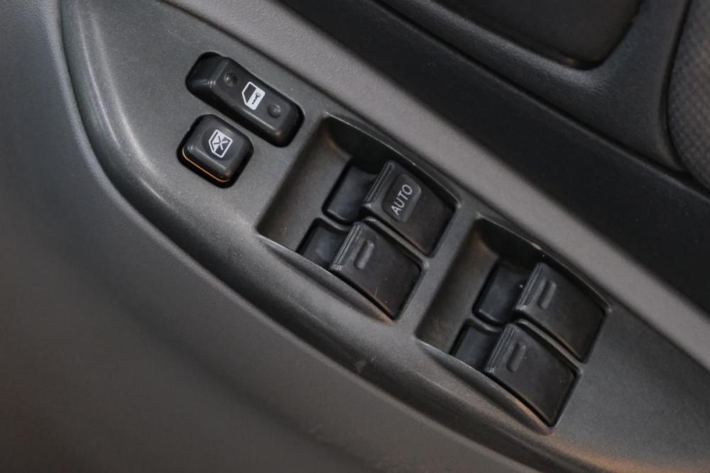 Toyota Vitz I (P10) Омск  - изображение 10