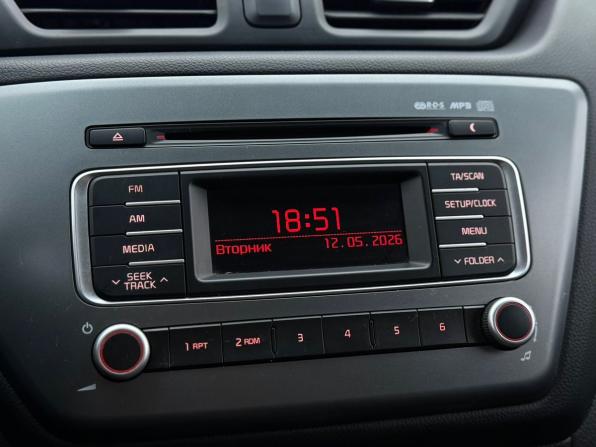 Kia Rio III Рестайлинг с пробегом 2015 года, цена 979 000 рублей, 139337 км, седан, Автокод Объявления