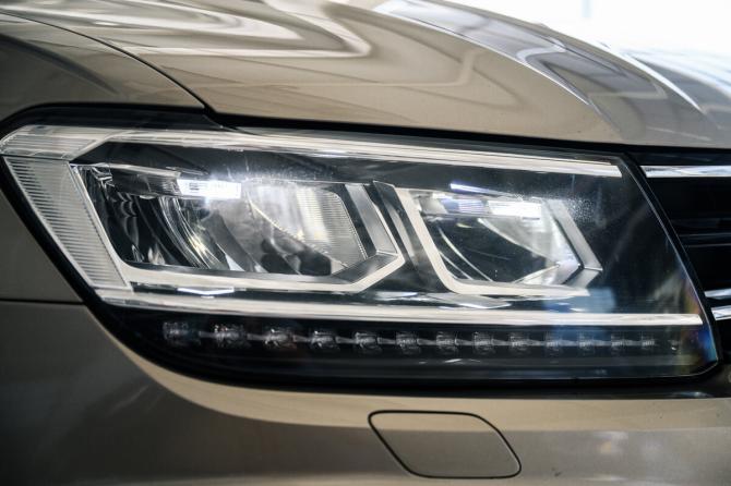 Volkswagen Tiguan II с пробегом 2018 года, цена 2 580 000 рублей, 90622 км, внедорожник, Автокод Объявления