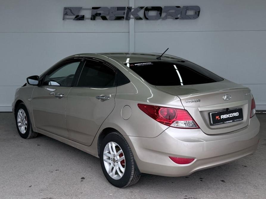 Hyundai Solaris I Уфа  - изображение 2