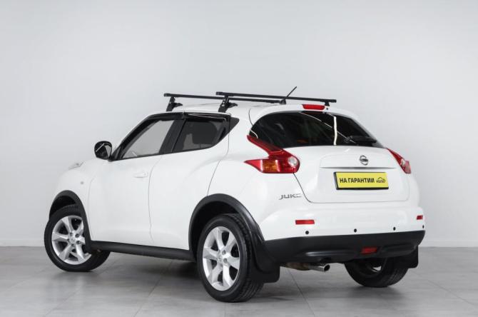 Nissan Juke I с пробегом 2012 года, цена 1 099 000 рублей, 161000 км, внедорожник, Автокод Объявления