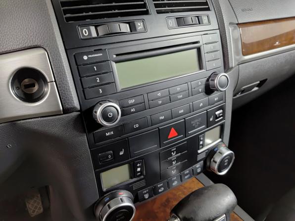 Volkswagen Touareg I Рестайлинг с пробегом 2008 года, цена 990 000 рублей, 183124 км, внедорожник, Автокод Объявления