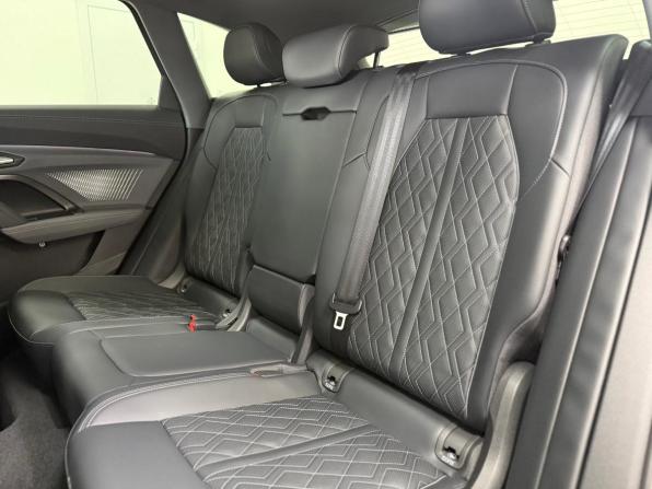 Audi Q5 III с пробегом 2025 года, цена 6 620 000 рублей, 35 км, внедорожник, Автокод Объявления