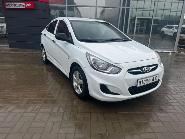 Hyundai Solaris I с пробегом 2013 года, цена 889 900 рублей, 151245 км, седан, Автокод Объявления