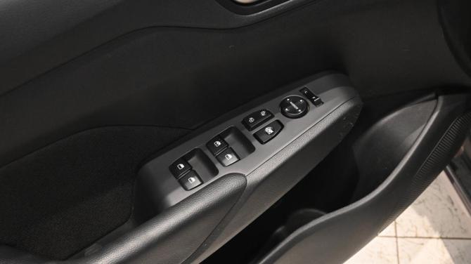 Hyundai Solaris II с пробегом 2019 года, цена 1 195 000 рублей, 163500 км, седан, Автокод Объявления