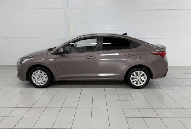 Hyundai Solaris II с пробегом 2018 года, цена 1 420 000 рублей, 87805 км, седан, Автокод Объявления
