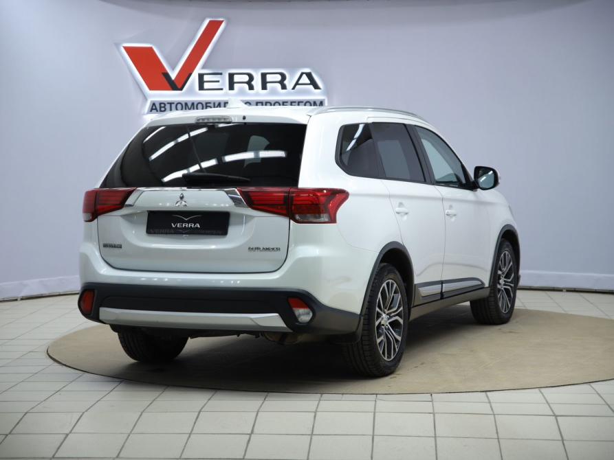 Mitsubishi Outlander III Рестайлинг 2 Уфа  - изображение 5
