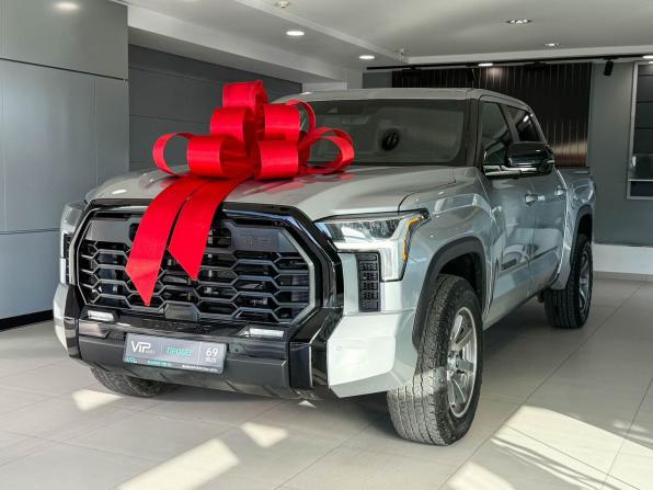 Toyota Tundra III с пробегом 2024 года, цена 6 950 000 рублей, 9832 км, пикап, Автокод Объявления