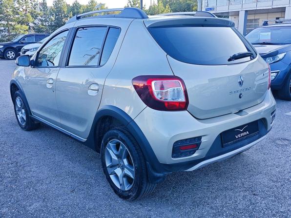 Renault Sandero II Рестайлинг с пробегом 2020 года, цена 1 250 000 рублей, 42962 км, хэтчбек, Автокод Объявления