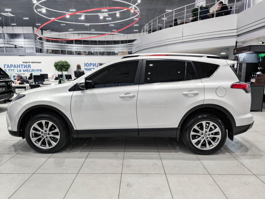 Toyota RAV4 IV (XA40) Рестайлинг Казань  - изображение 10