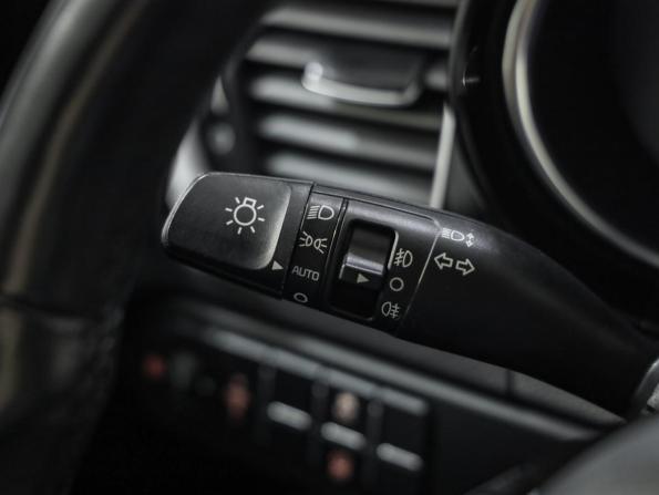 Kia Ceed III с пробегом 2020 года, цена 1 899 000 рублей, 90967 км, хэтчбек, Автокод Объявления