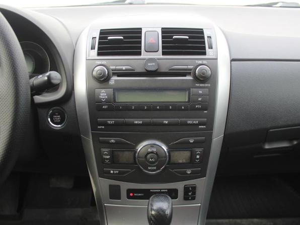 Toyota Corolla X (E140 E150) Рестайлинг с пробегом 2011 года, цена 1 090 000 рублей, 182530 км, седан, Автокод Объявления