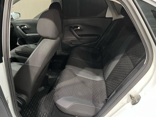 Volkswagen Polo V Рестайлинг с пробегом 2018 года, цена 1 170 000 рублей, 131092 км, седан, Автокод Объявления
