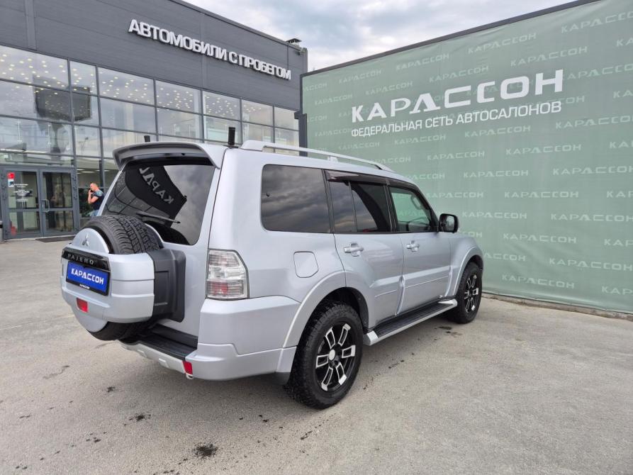 Mitsubishi Pajero IV Екатеринбург  - изображение 2