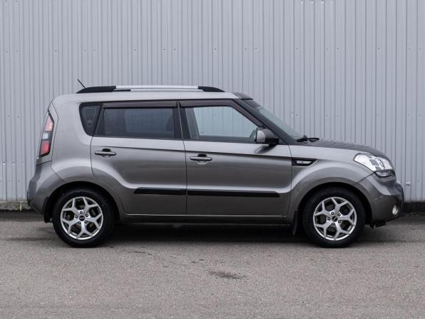 Kia Soul I с пробегом 2010 года, цена 699 000 рублей, 234263 км, хэтчбек, Автокод Объявления