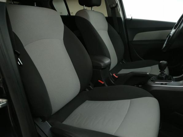 Chevrolet Cruze I Рестайлинг с пробегом 2012 года, цена 818 000 рублей, 116000 км, хэтчбек, Автокод Объявления