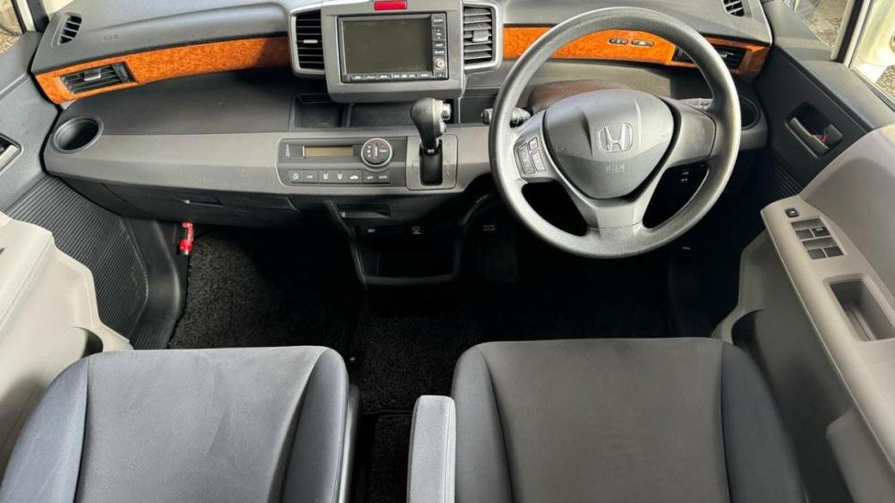 Honda Freed I Магнитогорск  - изображение 14