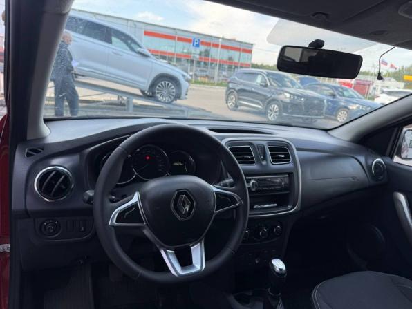 Renault Sandero II Рестайлинг с пробегом 2022 года, цена 1 424 000 рублей, 28573 км, хэтчбек, Автокод Объявления