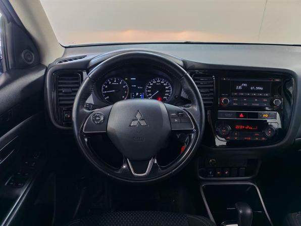 Mitsubishi Outlander III Рестайлинг 3 с пробегом 2019 года, цена 2 075 000 рублей, 136126 км, внедорожник, Автокод Объявления