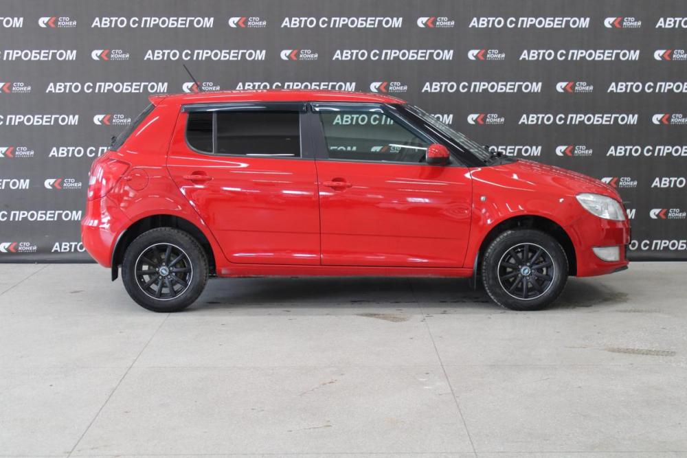 Skoda Fabia II Рестайлинг Томск  - изображение 2