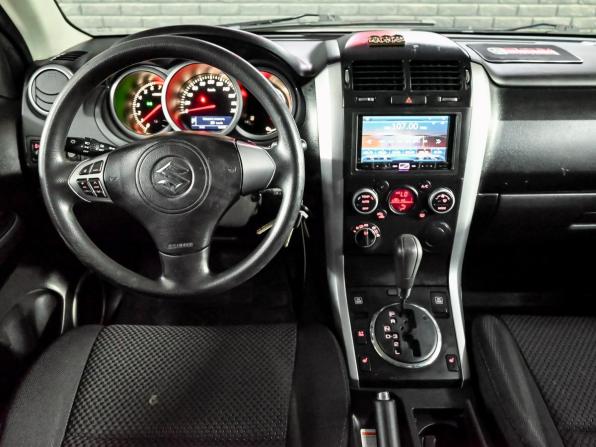 Suzuki Grand Vitara II Рестайлинг с пробегом 2011 года, цена 1 370 000 рублей, 82298 км, внедорожник, Автокод Объявления