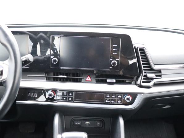 Kia Sportage V с пробегом 2022 года, цена 3 300 000 рублей, 80507 км, внедорожник, Автокод Объявления