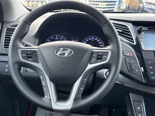 Hyundai i40 I с пробегом 2014 года, цена 1 292 000 рублей, 133282 км, седан, Автокод Объявления