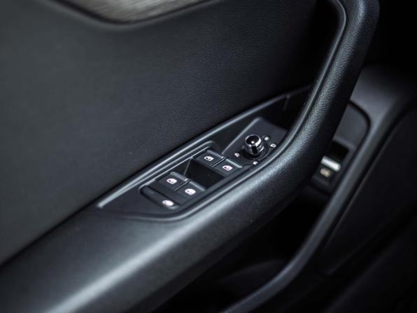 Audi A4 V (B9) с пробегом 2018 года, цена 3 100 000 рублей, 150052 км, универсал, Автокод Объявления