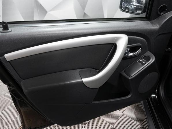 Nissan Terrano III (D10) с пробегом 2015 года, цена 970 000 рублей, 139700 км, внедорожник, Автокод Объявления