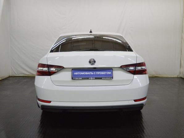 Skoda Superb III с пробегом 2017 года, цена 2 100 000 рублей, 206000 км, лифтбек, Автокод Объявления